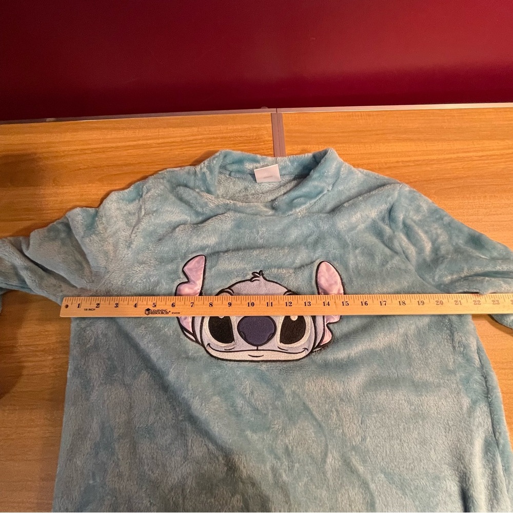 Disney Soft Blue Fleece stitch Pullover - Picture 4 of 8